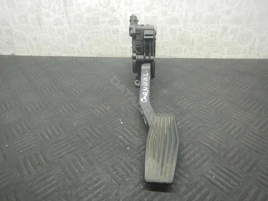 Педаль газа 327004D900