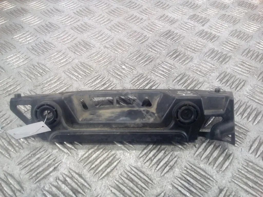 Кронштейн-направляющая бампера 1Z9807394