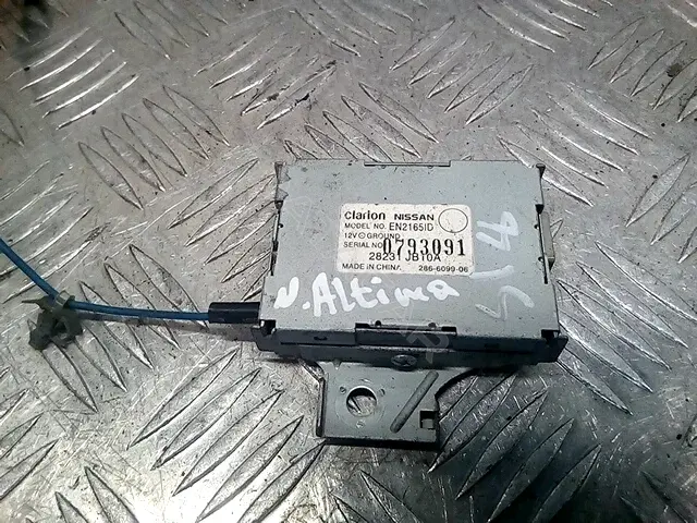 Усилитель антенны 28231JB10A