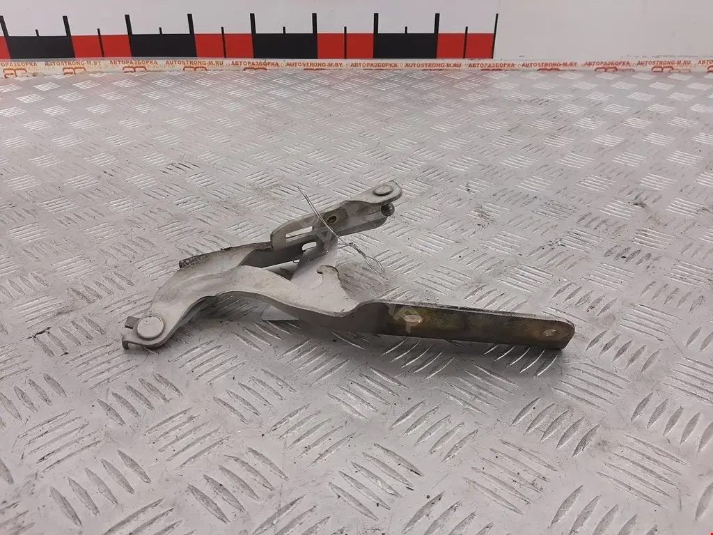 Петля капота 65400CA000, CA000RH