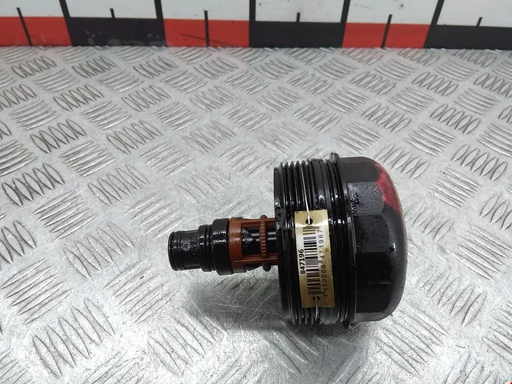 Корпус масляного фильтра 004028137, 10CVR968RA, 111AC0001AE