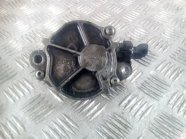 Вакуумный насос 11667806000, 1229772, 1355030