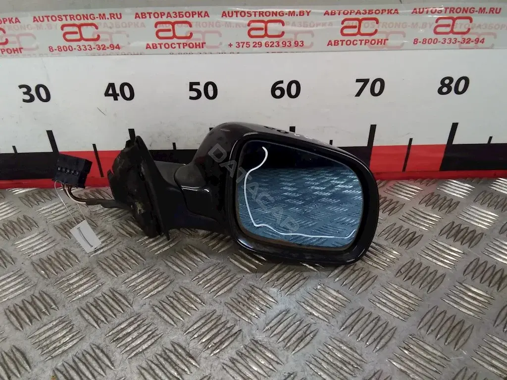 Наружное зеркало 8L1858500