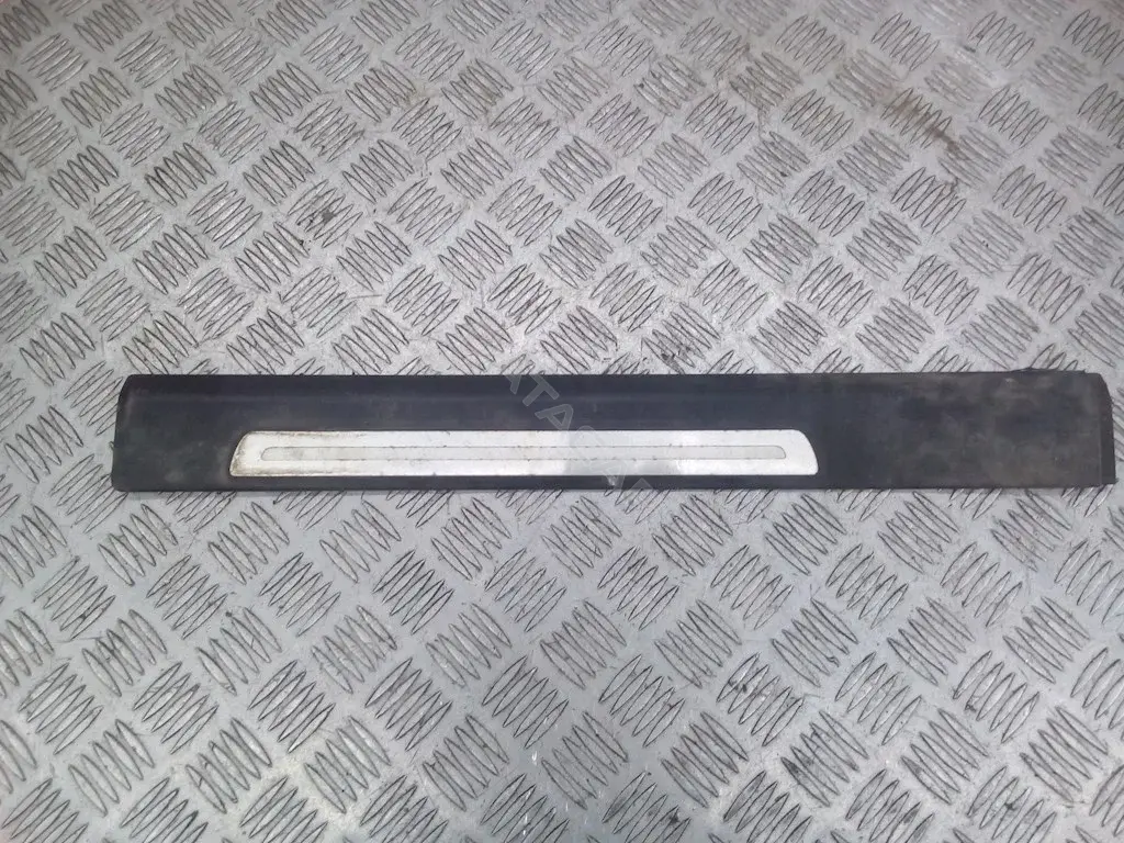 Накладка на порог 4F0853375H