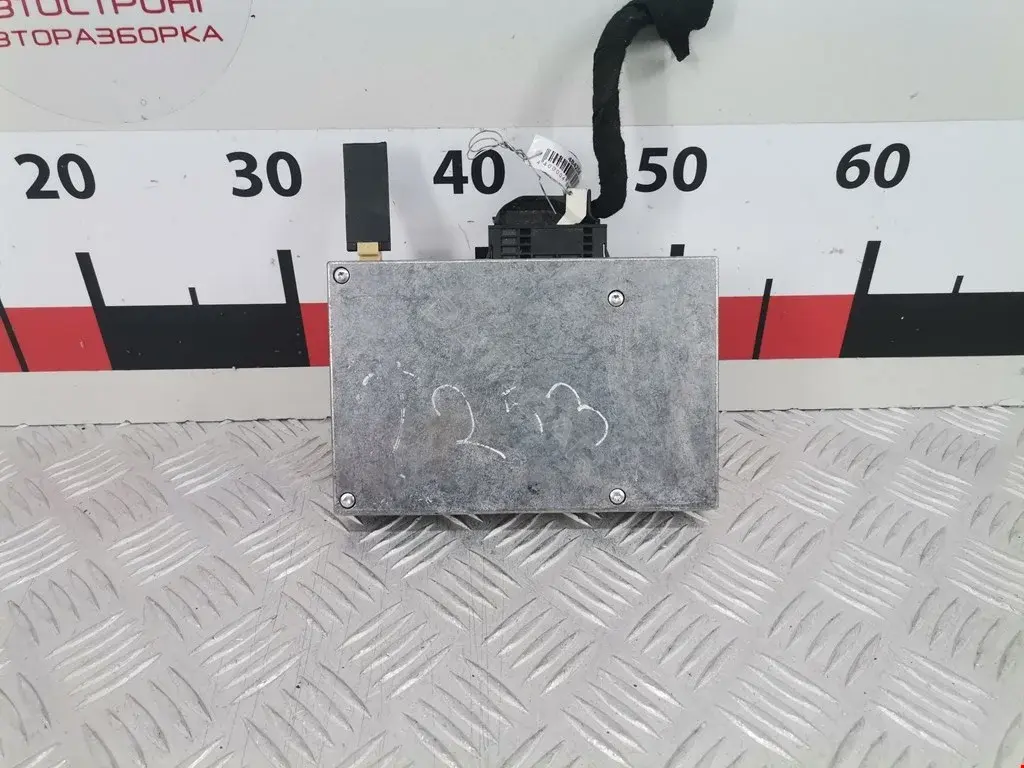 Блок комфорта 7L6035729H