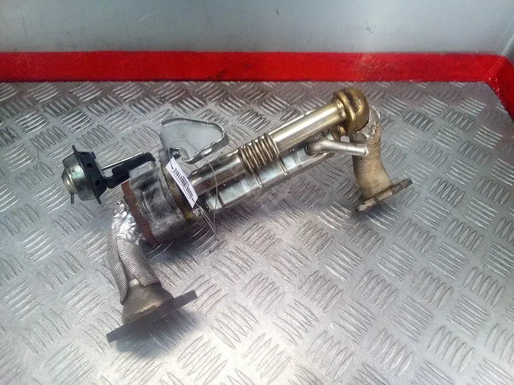 Радиатор ЕГР R2AA20304