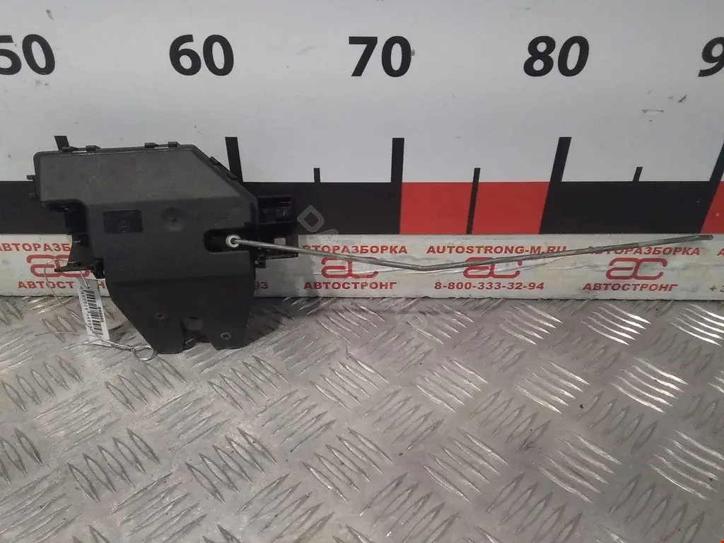 Замок крышки багажника 8196401, FQU100260