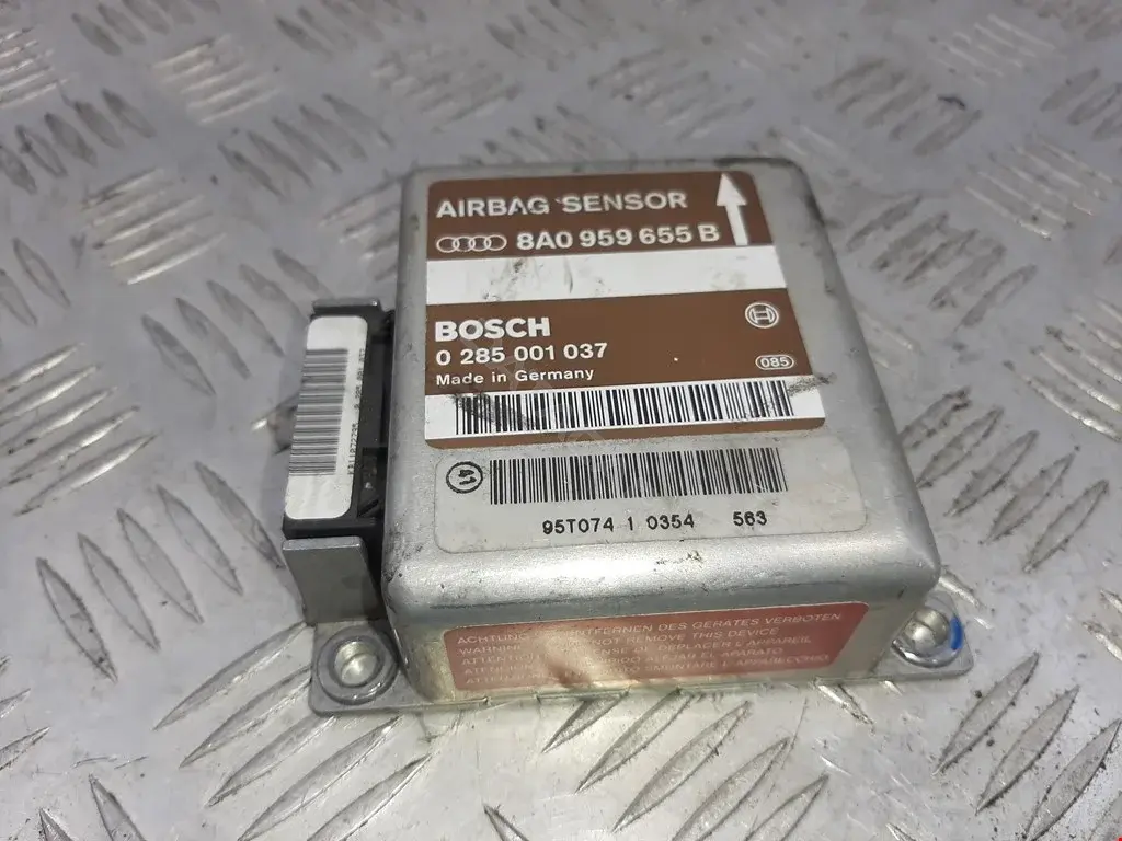 Блок управления подушками безопасности 4A0959127B, 8A0959655B0285001037