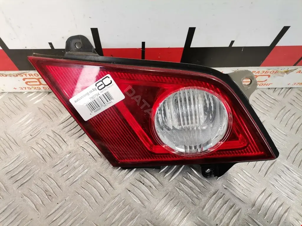 Задние фонари 26555EG610