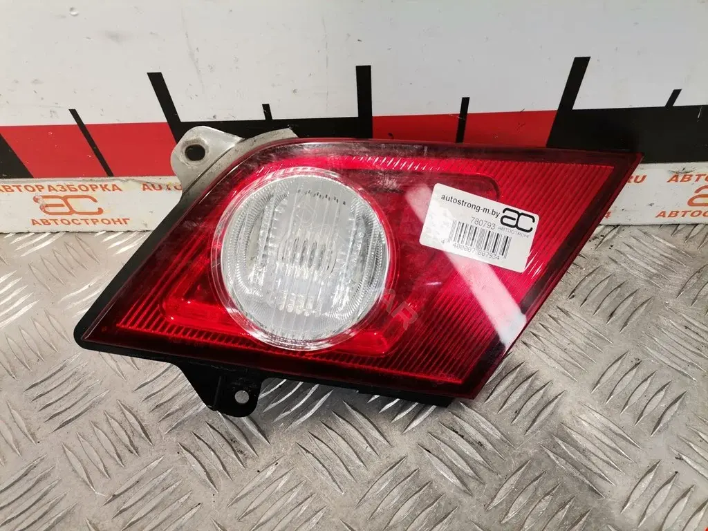 Задние фонари 26550EG610