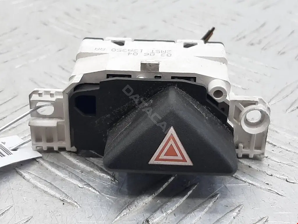 Кнопка аварийки 2M5T13A350AA
