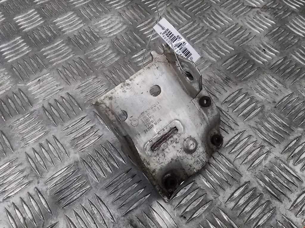 Кронштейн радиатора 51117186513, 7186513, PBM43045DL