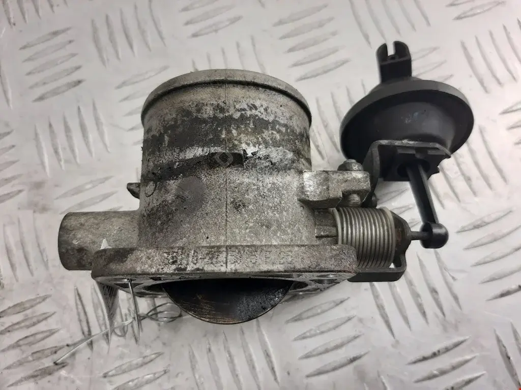Дроссельная заслонка 35100-27XXX, 351004A100