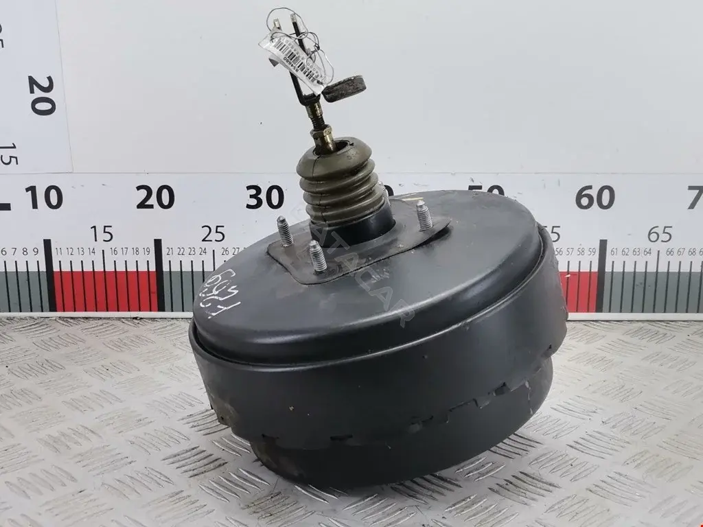 Вакуумный усилитель тормозов 4535G9