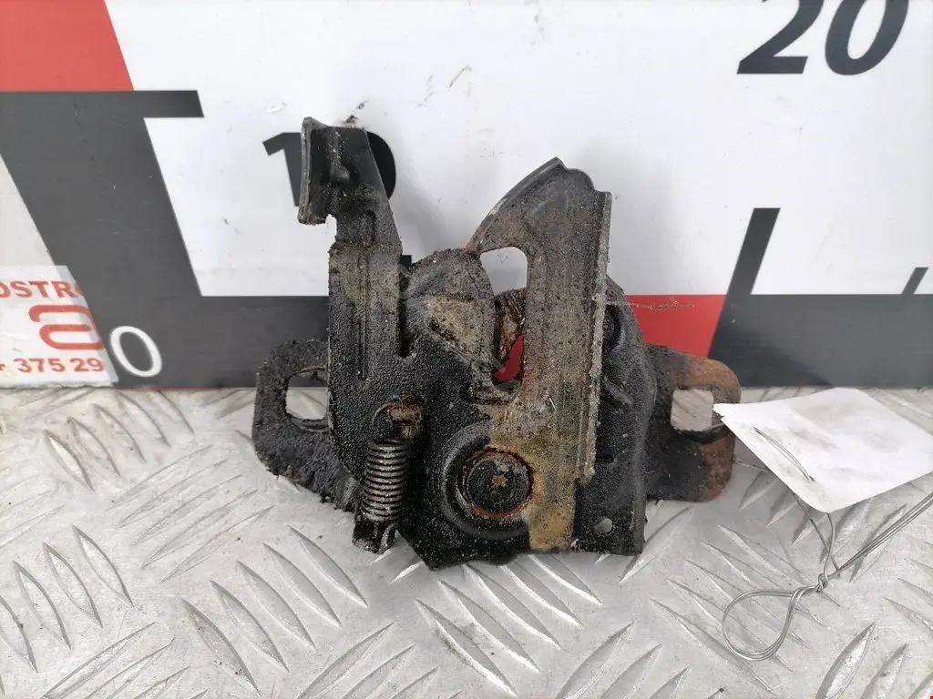 Замок капота 55176926AB