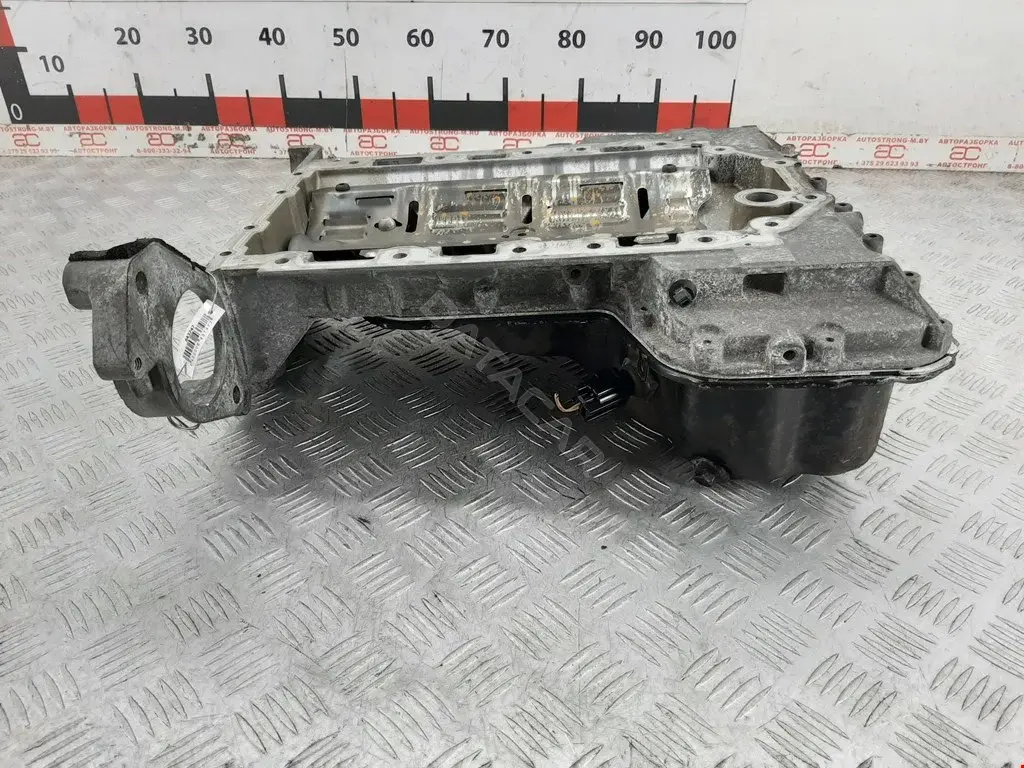 Масляный поддон 4R8Q6U004EB