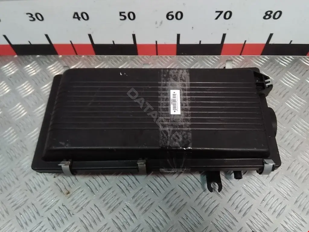 Корпус воздушного фильтра 1650082J00, 82J00