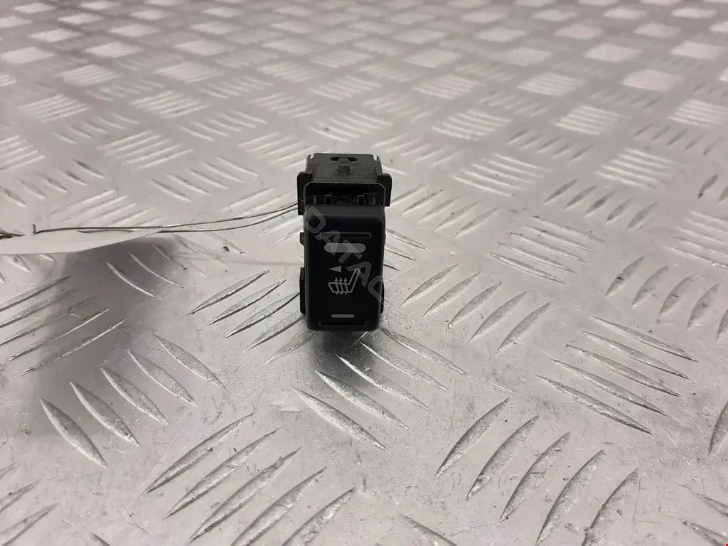 Кнопка подогрева сидений 25500AX610, EWSNS021