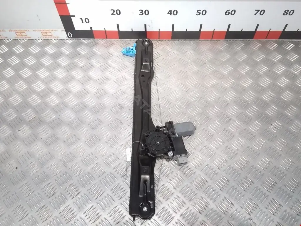 Стеклоподъемник 40080521324, 95526063