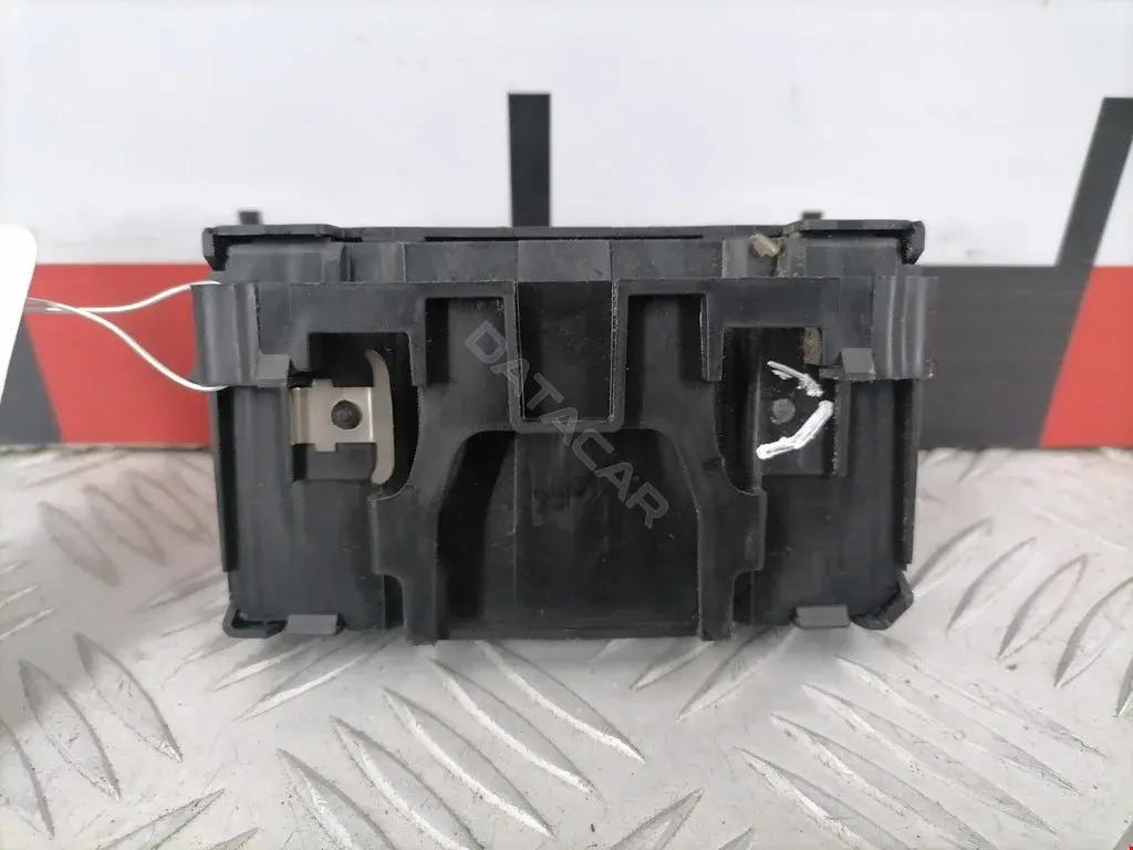 Замок зажигания 8200125077