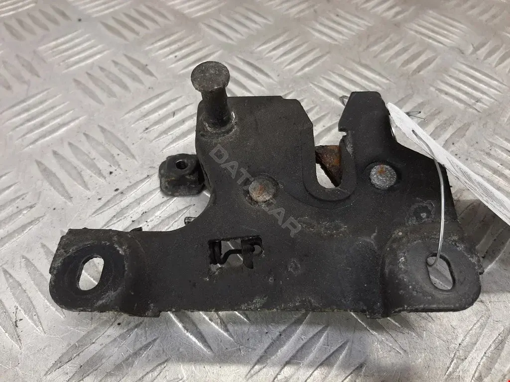Замок капота 8D0823509J