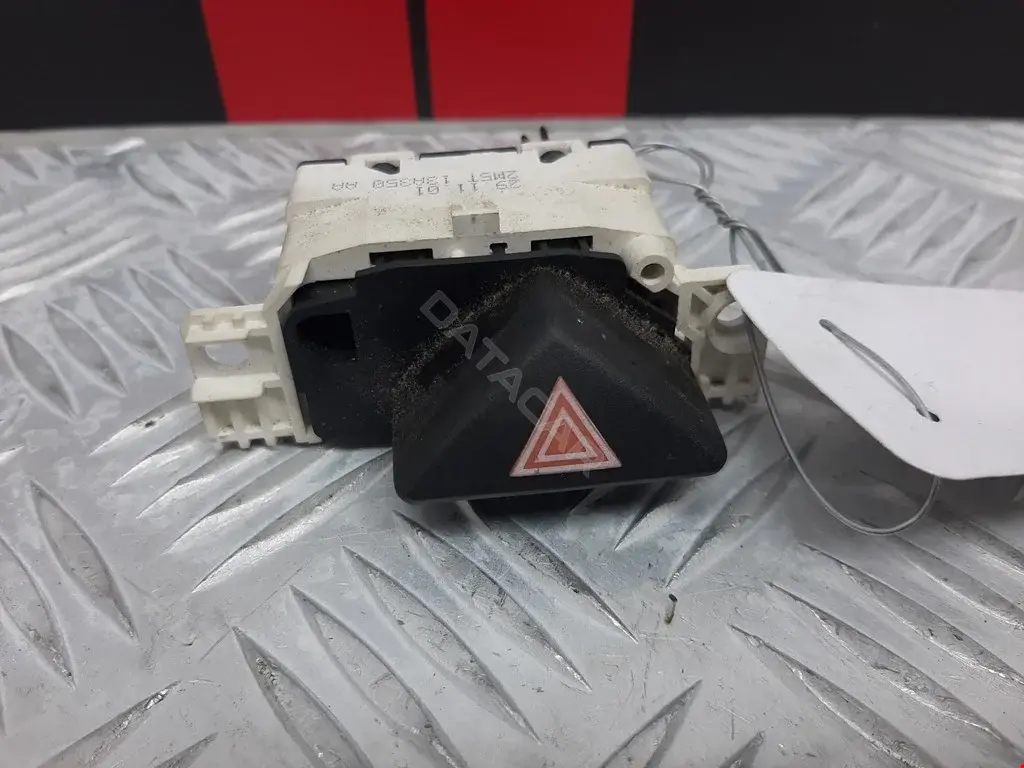 Кнопка аварийки 2M5T13A350AA