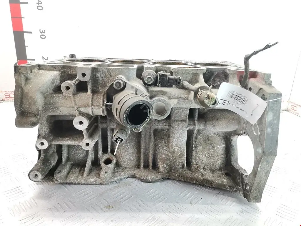 Блок цилиндров 11000ED31B