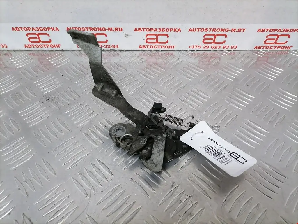 Замок капота 793452, 9635742080