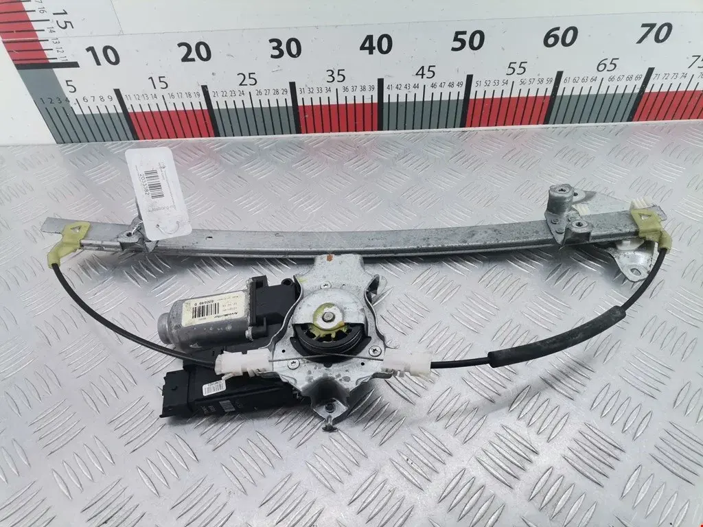 Стеклоподъемник 80700EB300, 80700EB30B, 80700EB30C