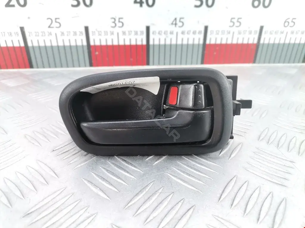 Ручка двери 8311065J00