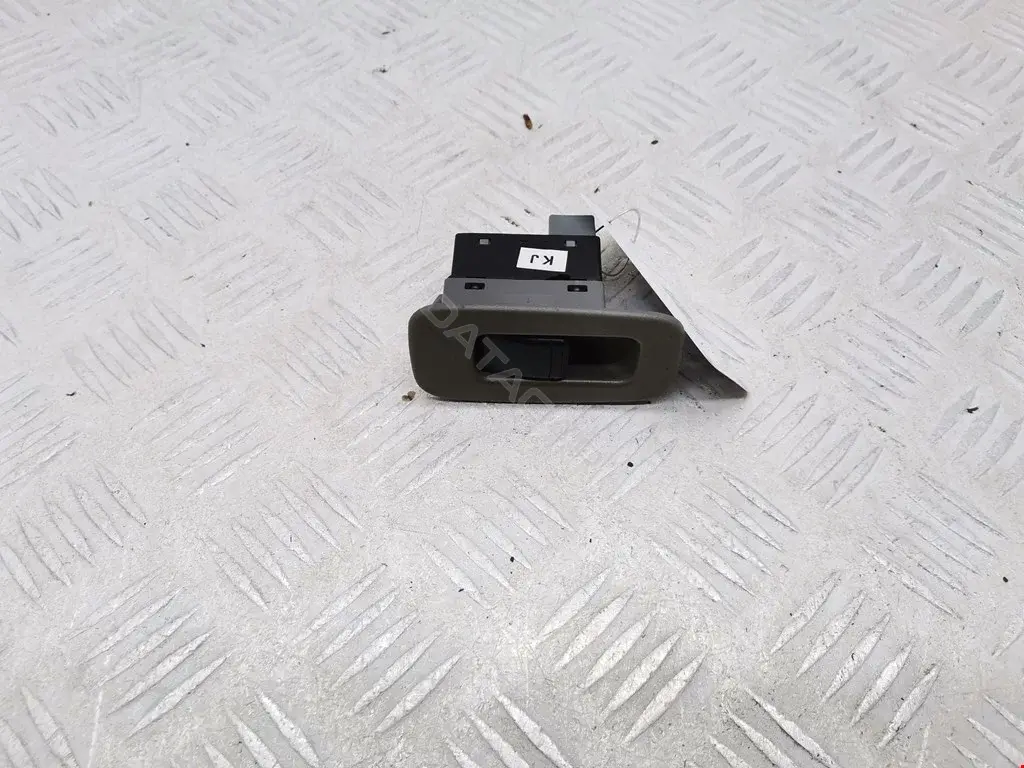 Кнопка стеклоподъемника 621W04790, 96615378