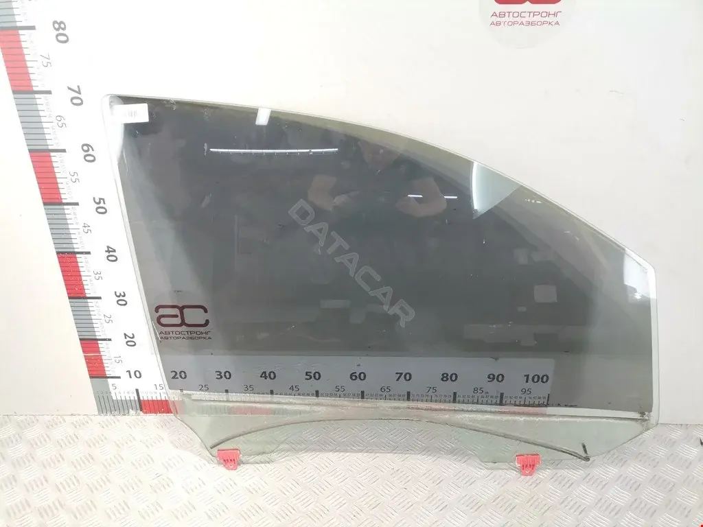Стекло двери 80300ZQ00A