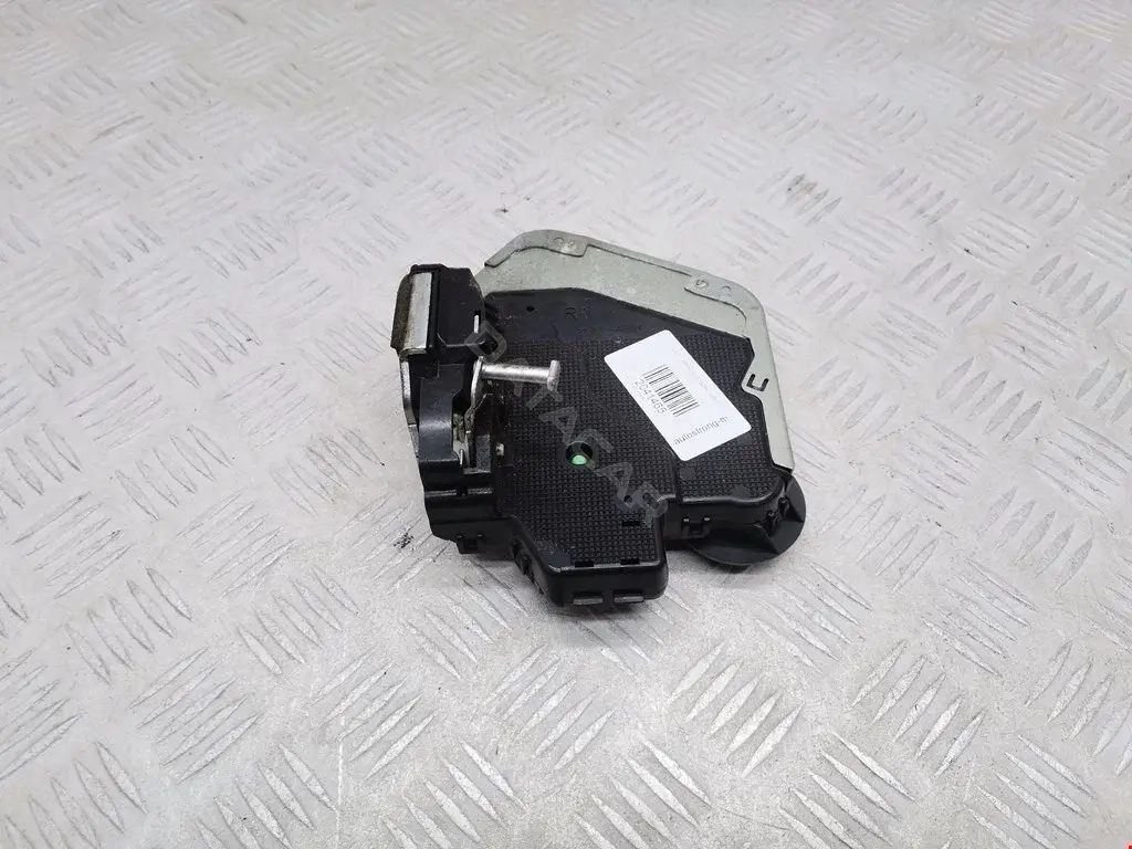 Замок двери 8231065J21