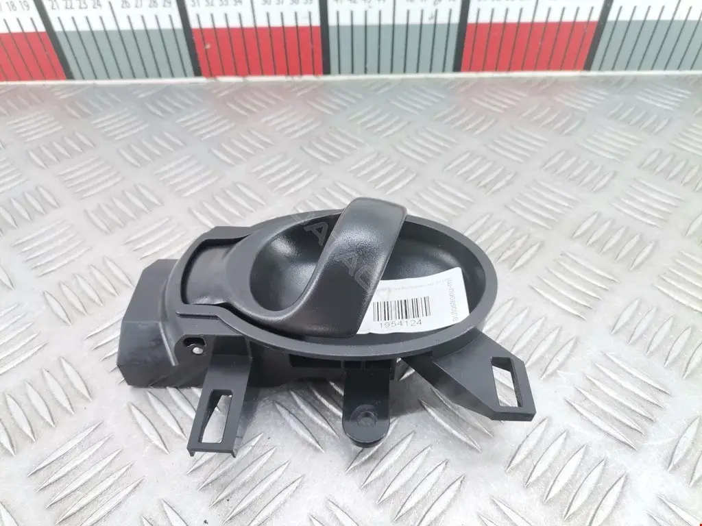 Ручка двери 806711HA0A