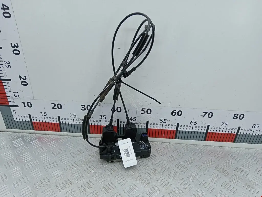 Замок двери 13157756
