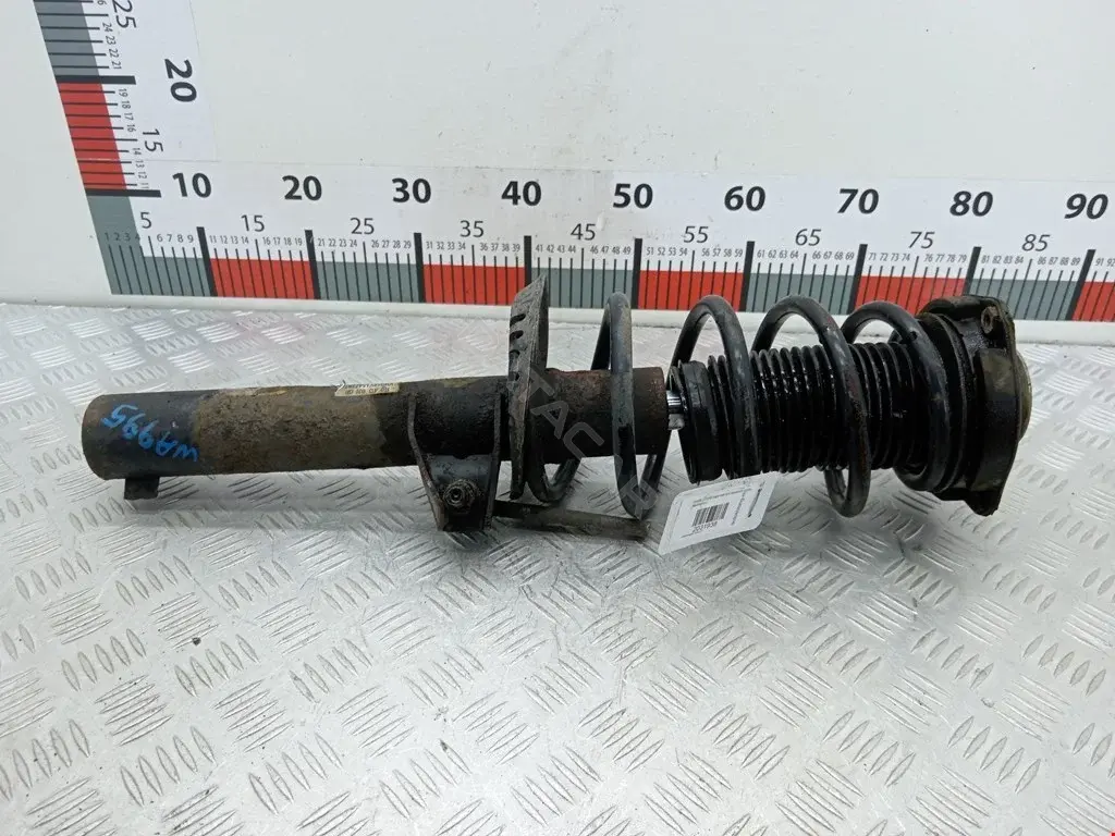 Стойка передняя 1T0413031KG