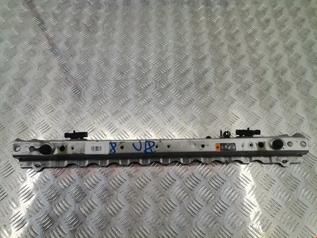 Рамка капота 25203537, 84020973R