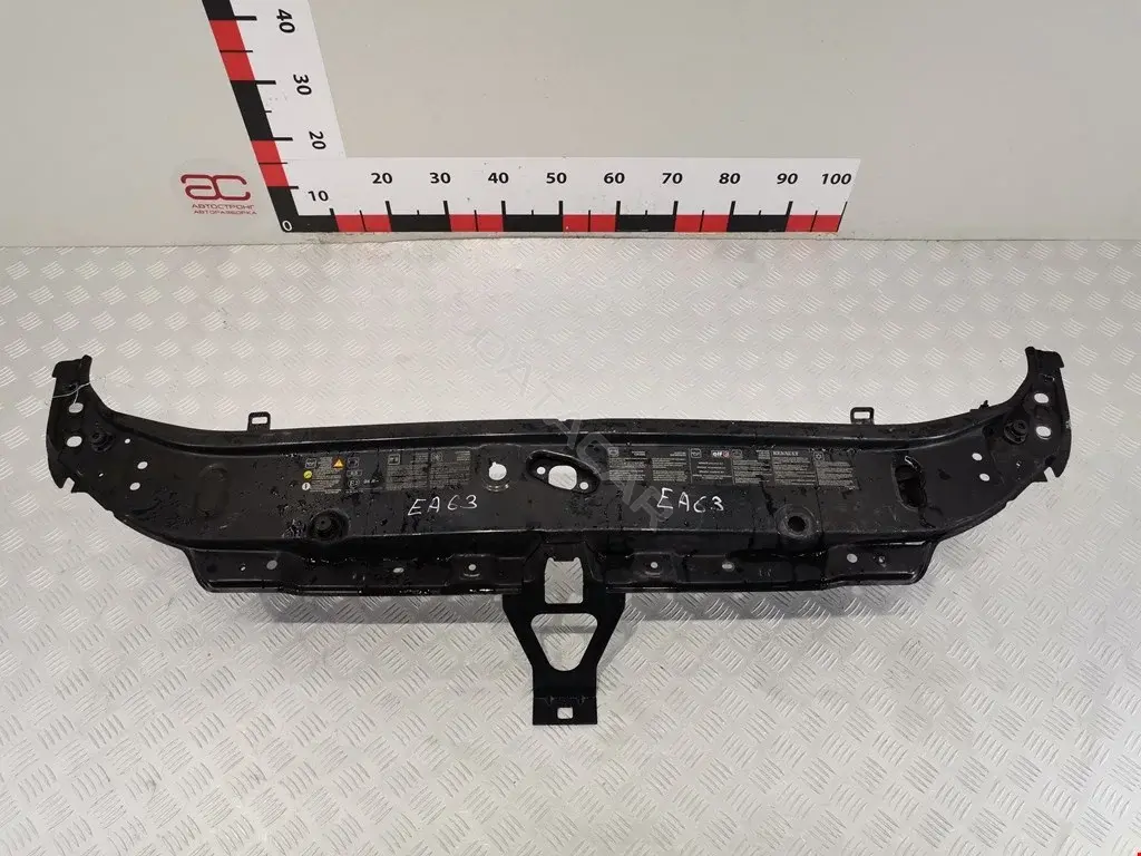 Рамка капота 7782257241