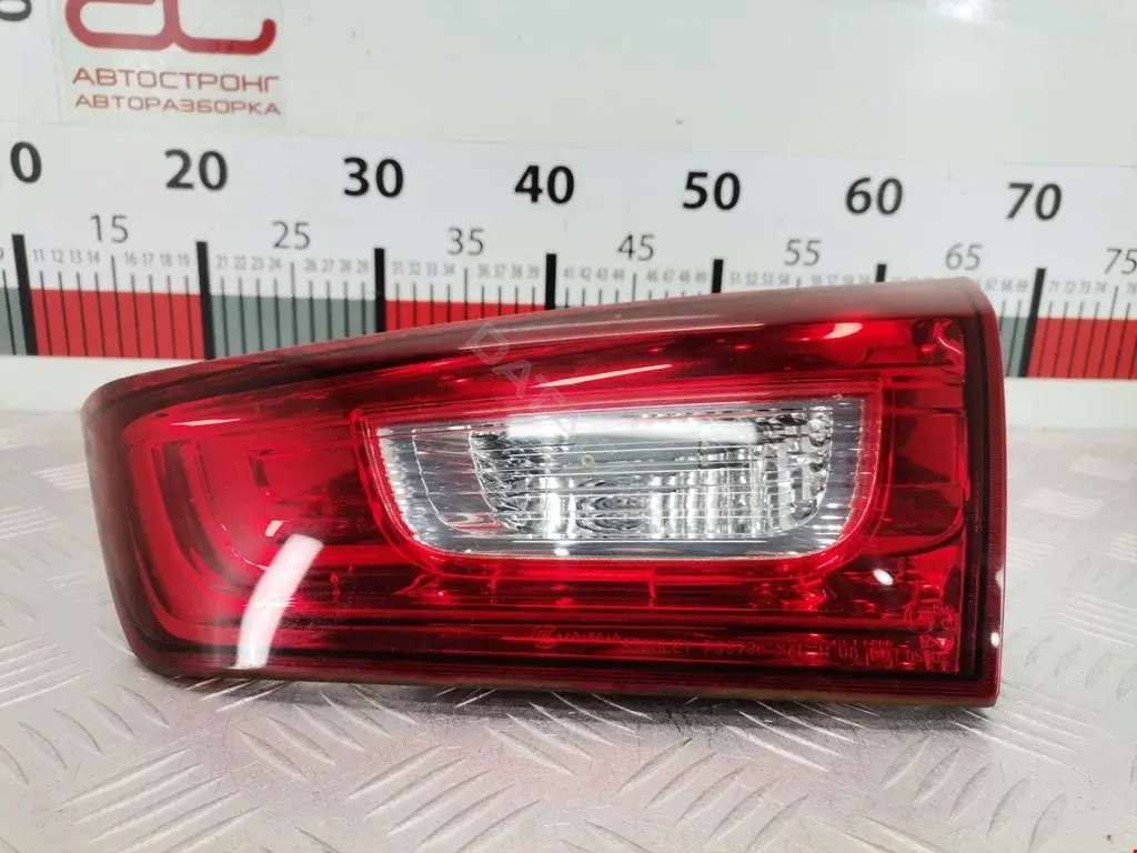 Задние фонари 12SX1202BR, 1810344, 2141327RUE