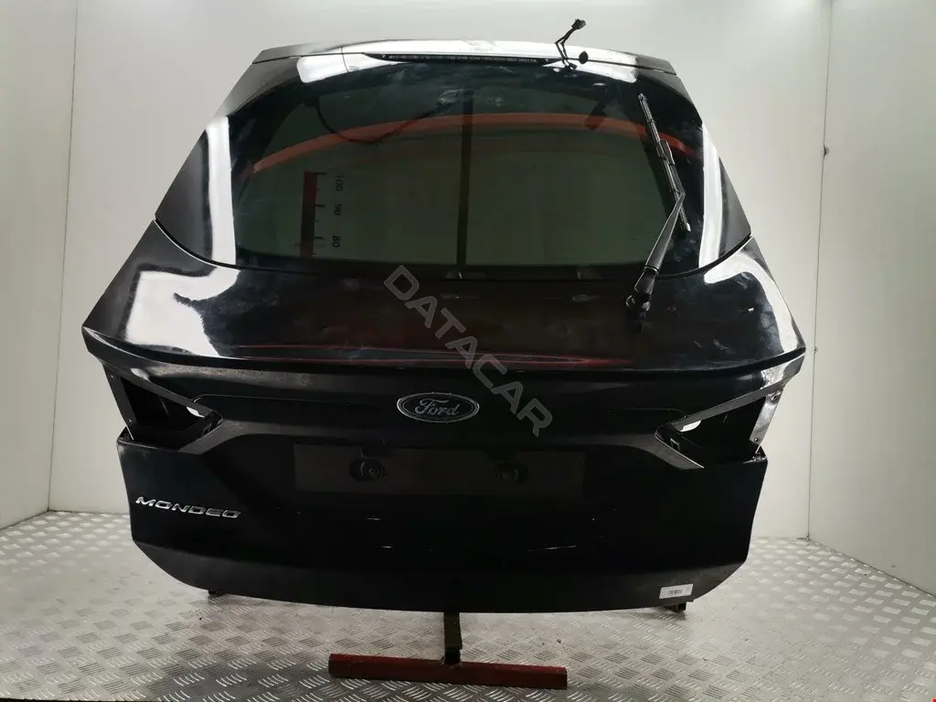 Крышка багажника 2022198