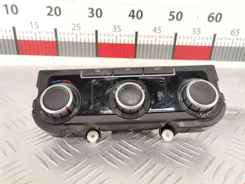 Блок управления климат-контролем 3C8907336AB