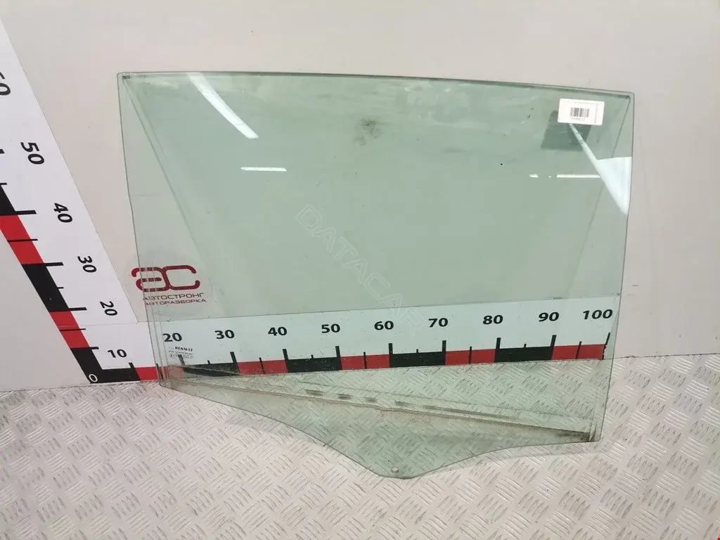 Стекло двери 8200013117