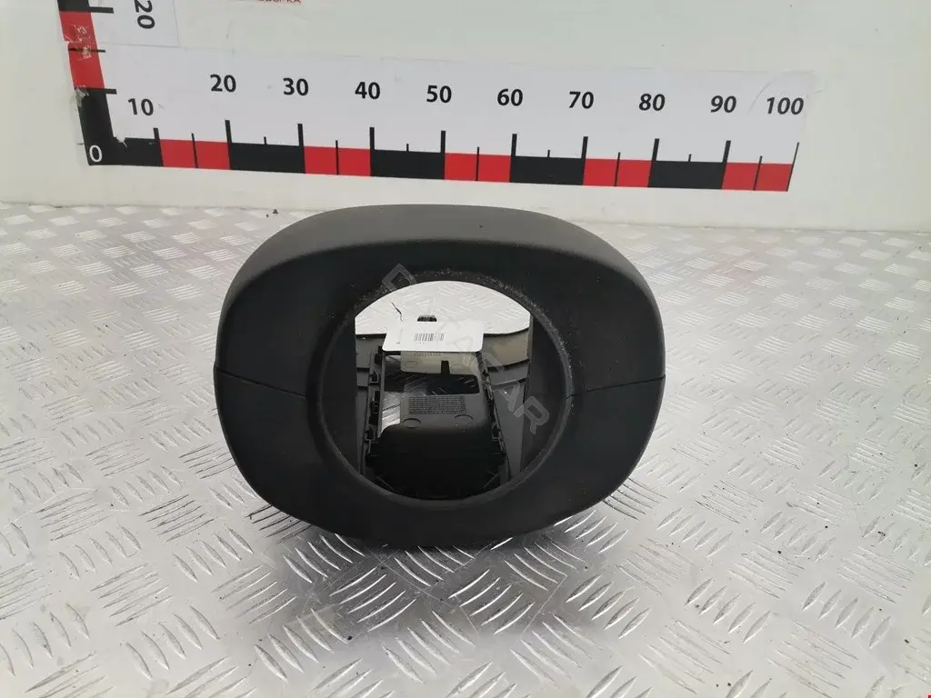 Кожух рулевой колонки 4131GN