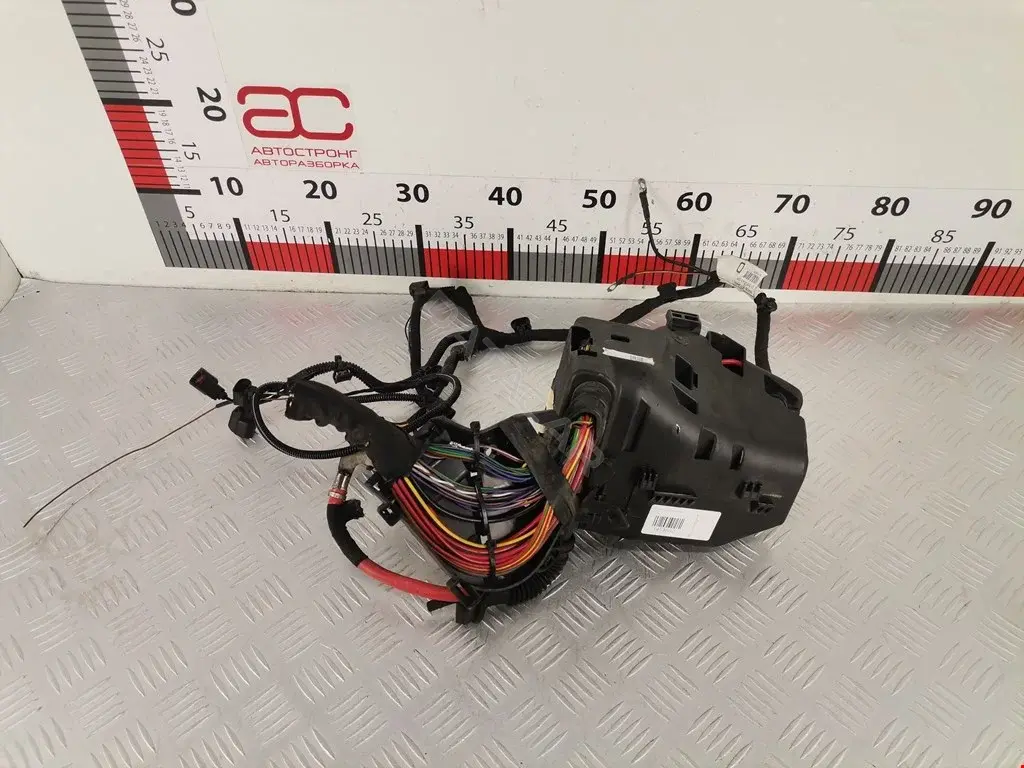 Блок предохранителей 30728630, 6G9T14A076MB