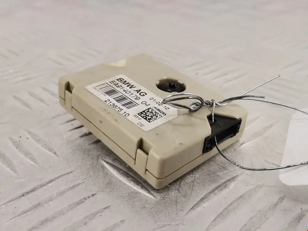Усилитель антенны 65209140179, 9140179