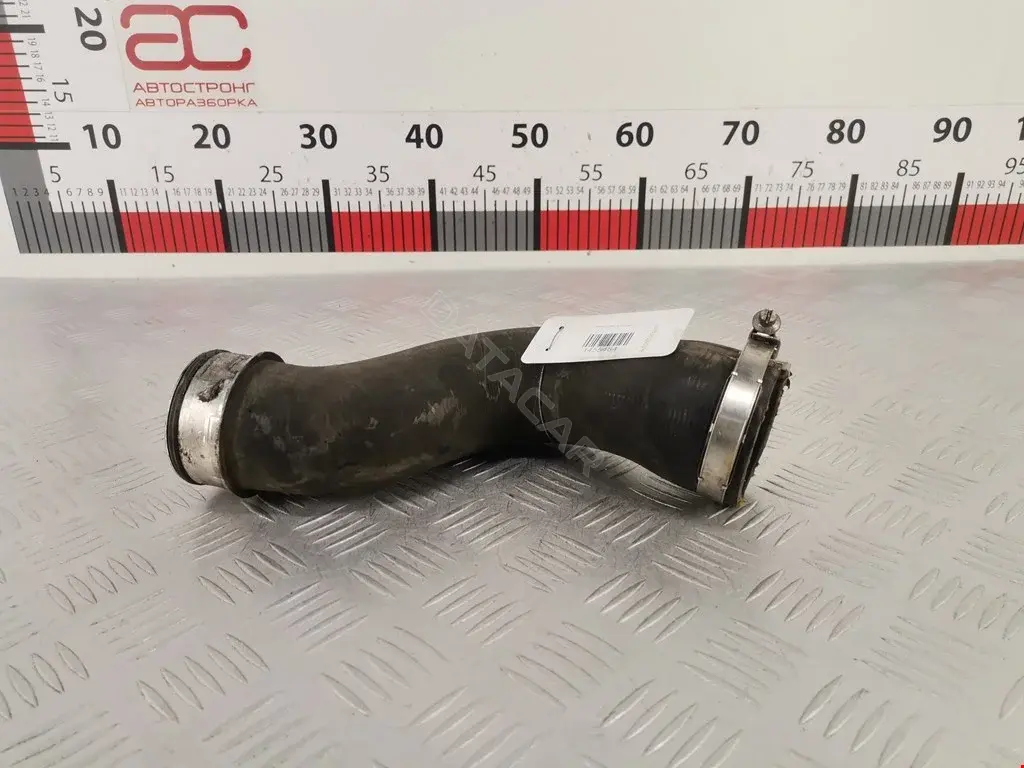 Патрубок интеркулера 1K0145832AT