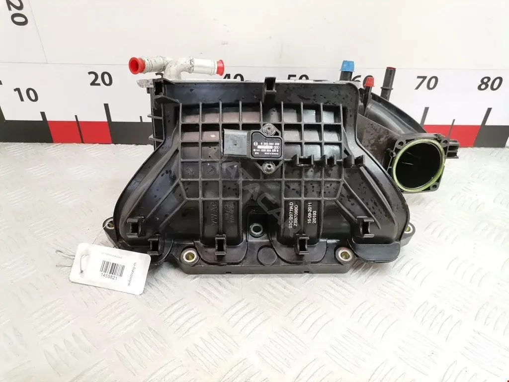 Коллектор впускной 02D30430, 03C129709AH, 03C129709BD
