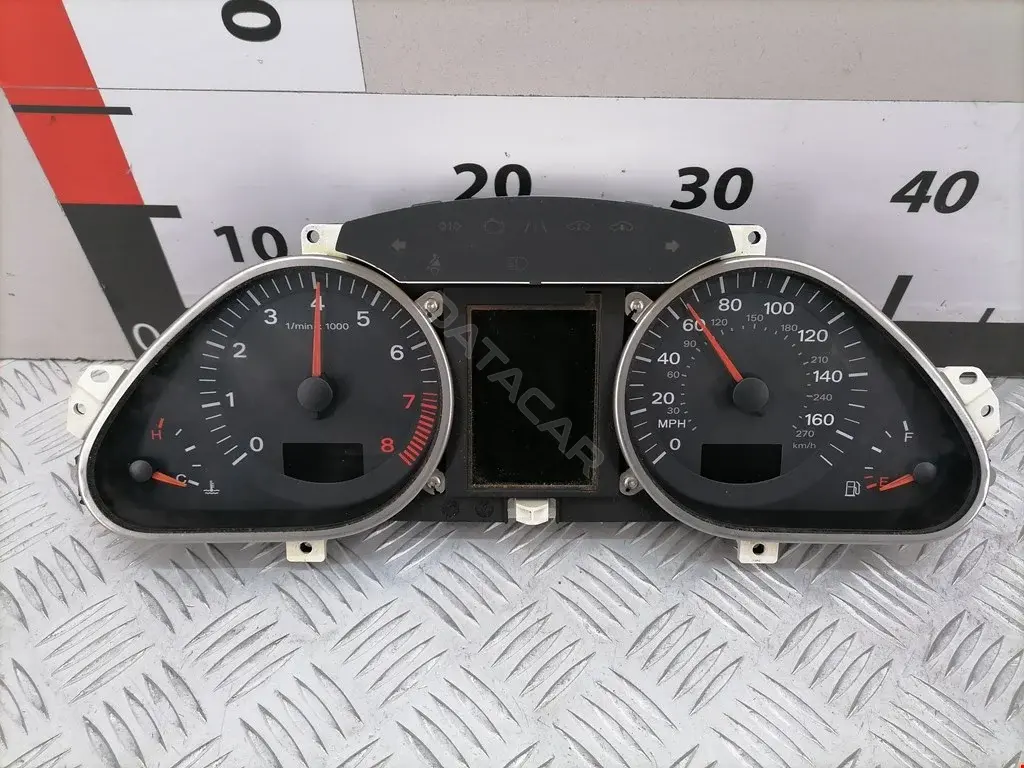 Панель приборов 4L0920950FX, 5550007301