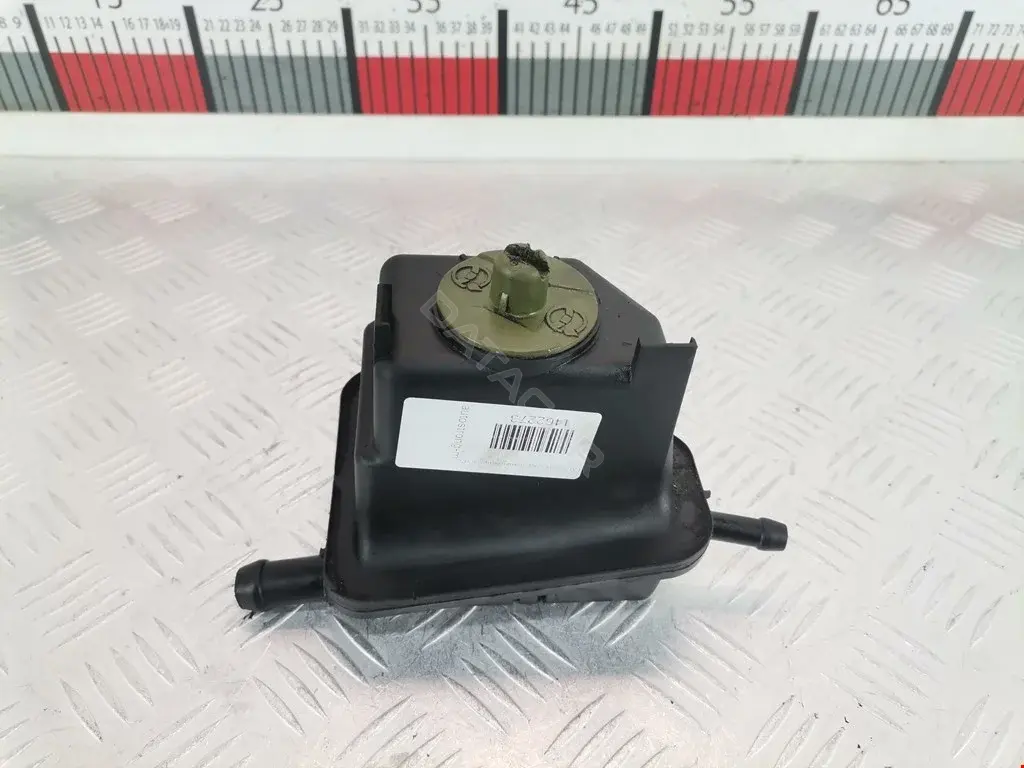 Бачок гидроусилителя 0025009533, 03823, 04252