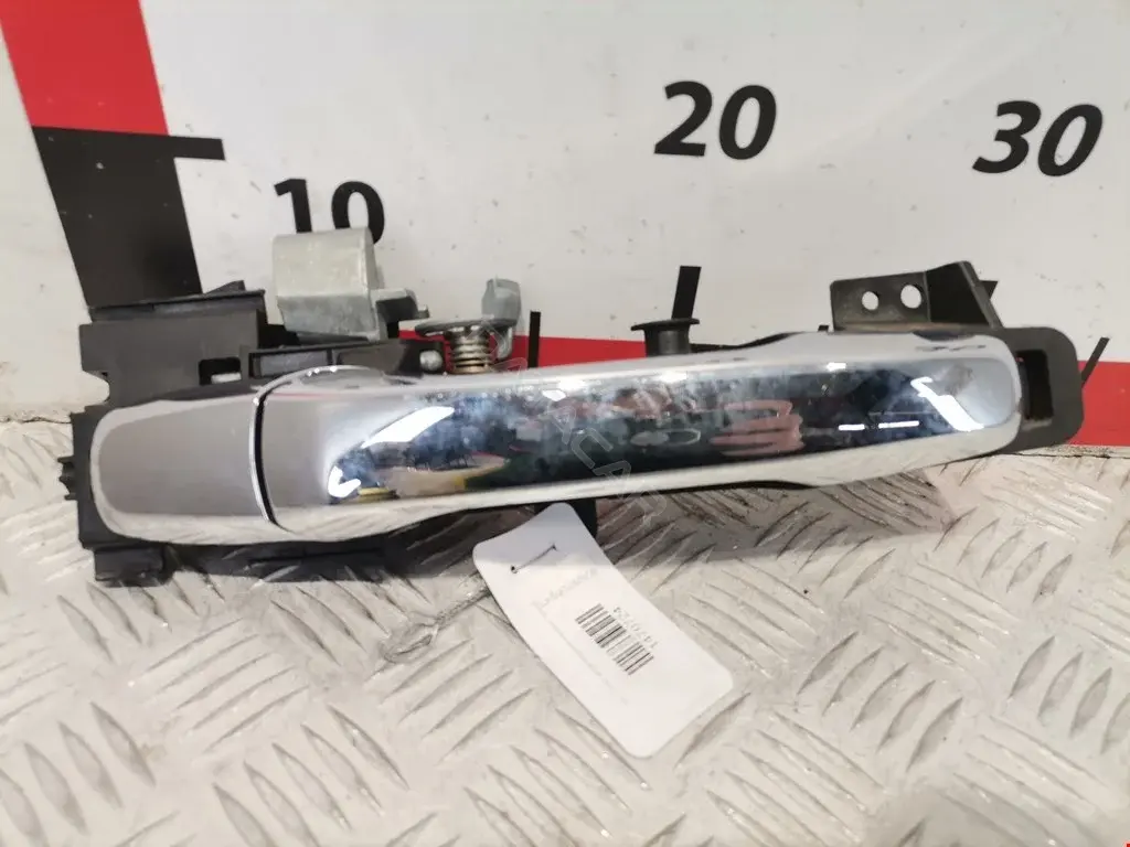 Ручка двери BB5Z7822404BA